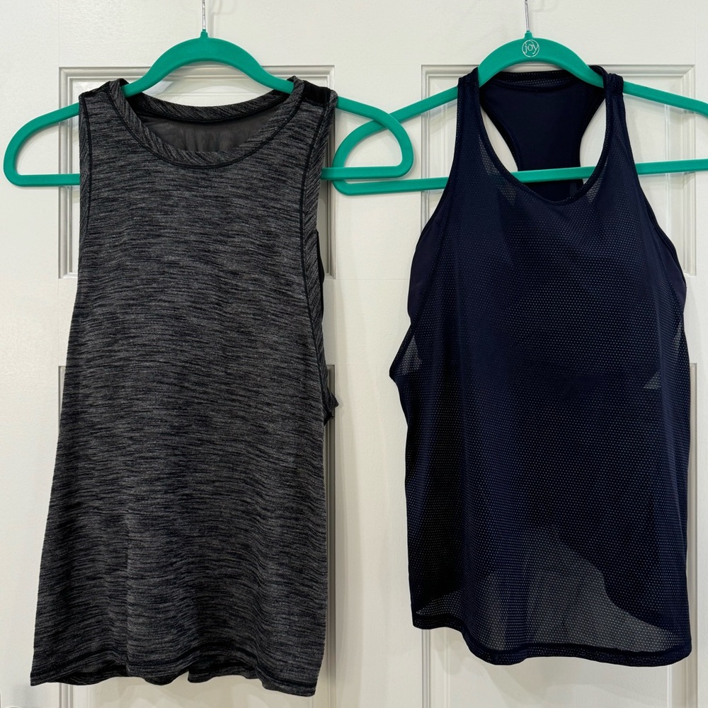 2 Lululemon Built in Bra tank // Sports Athletic// Grey size 6 Blue size 4 //